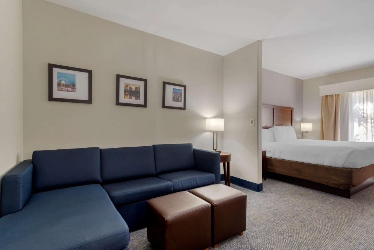 คอมฟอร์ต สวีท สต็อกบริดจ์ แอตแลนตา เซาท์ Hotel ภายนอก รูปภาพ
